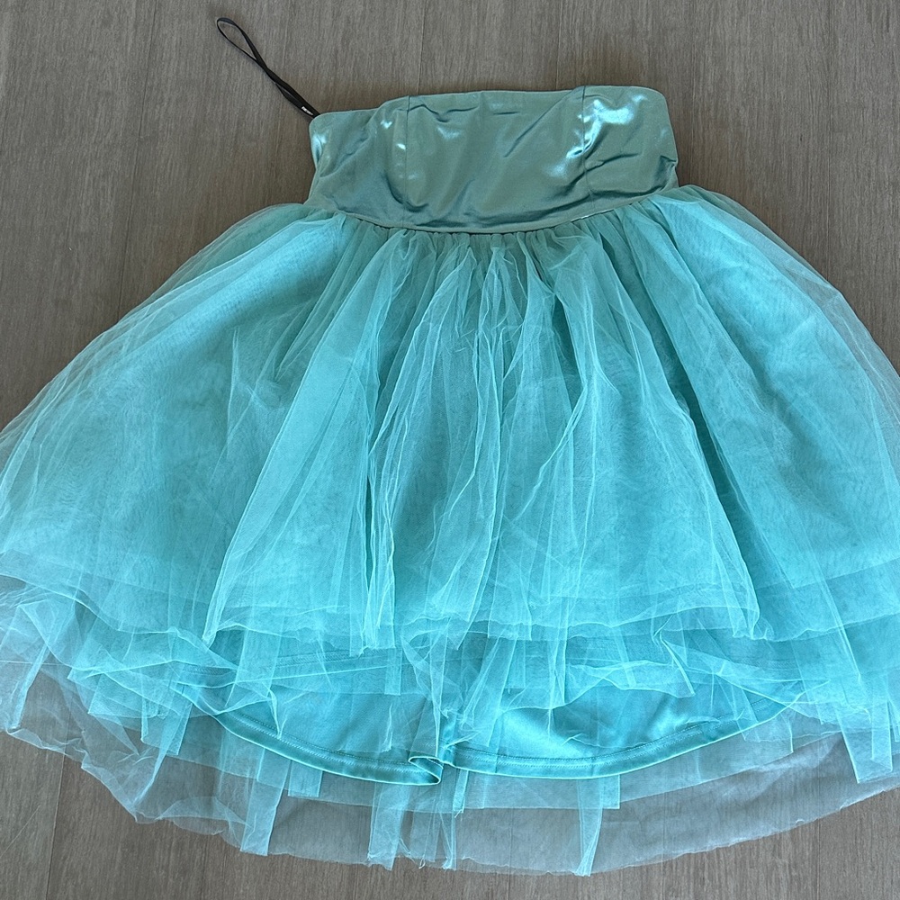 Forever 21 Aqua Strapless Prom Dress, cocktail dress formal, tulle strapless